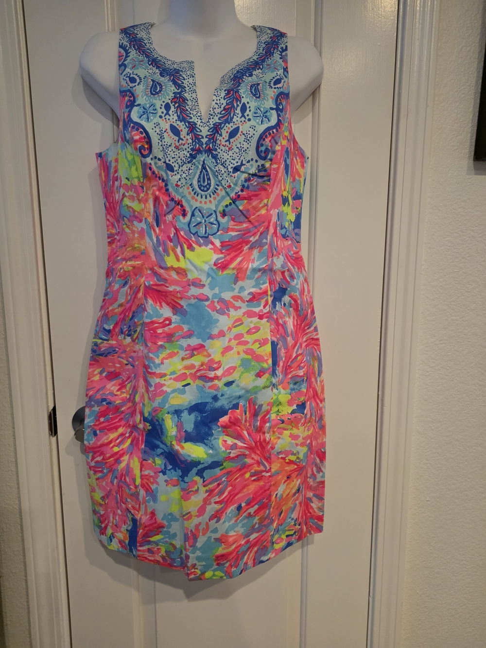 Lilly Pulitzer Fallon Shift Dress Size 4.